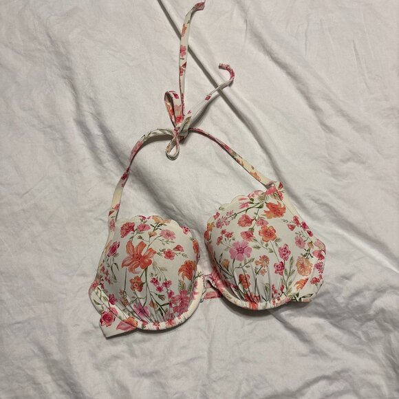 5/$10 👙 | Push-Up Bikini Top - Picture 1 of 2